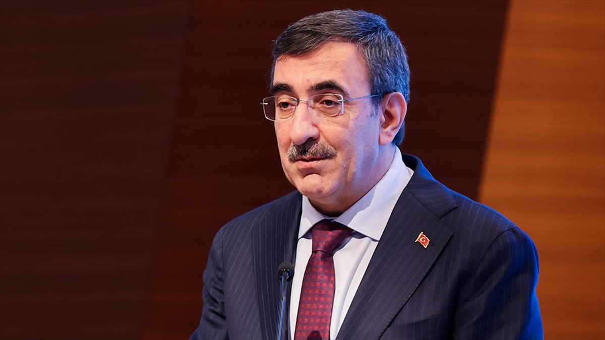 Cumhurbaşkanı Yardımcısı Cevdet Yılmaz, "İnsanlık vicdanında çoktan hüküm giyenler, yaptıkları