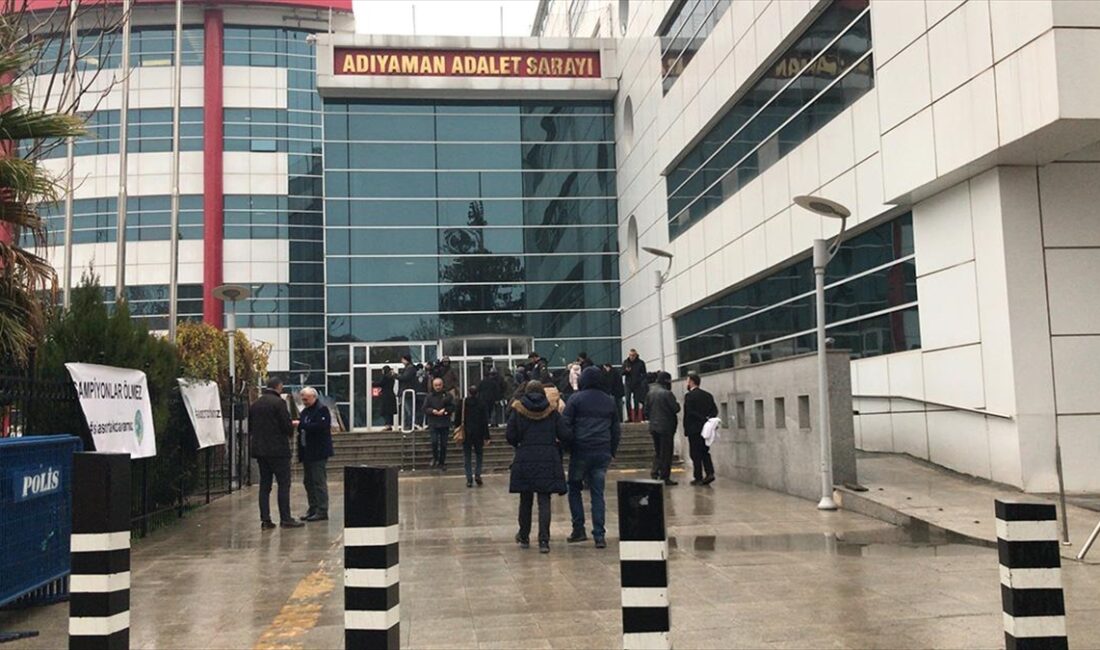 Adıyaman'da, Kahramanmaraş merkezli 6 Şubat'taki depremlerde yıkılan, 72 kişinin hayatını