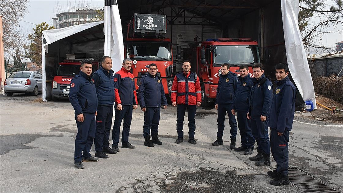6 Şubat depremlerinden sonra yüzlerce kişinin sağ veya yaralı olarak