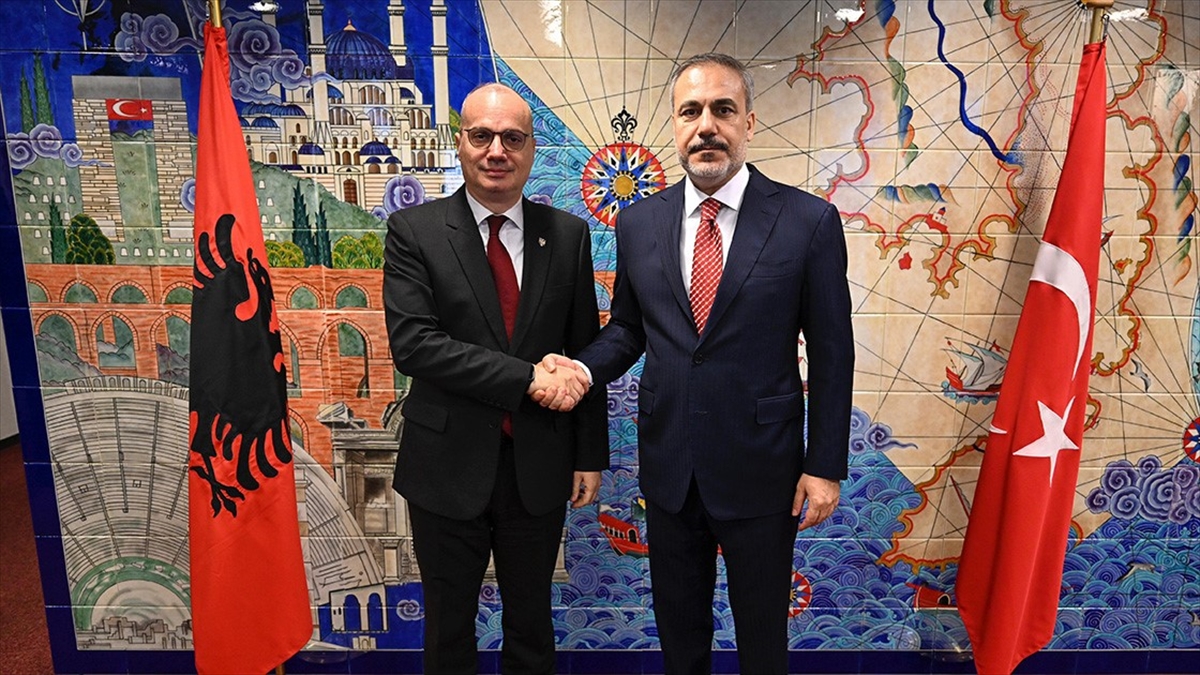 Dışişleri Bakanı Hakan Fidan, Arnavutluk'un başkenti Tiran'a gidecek.