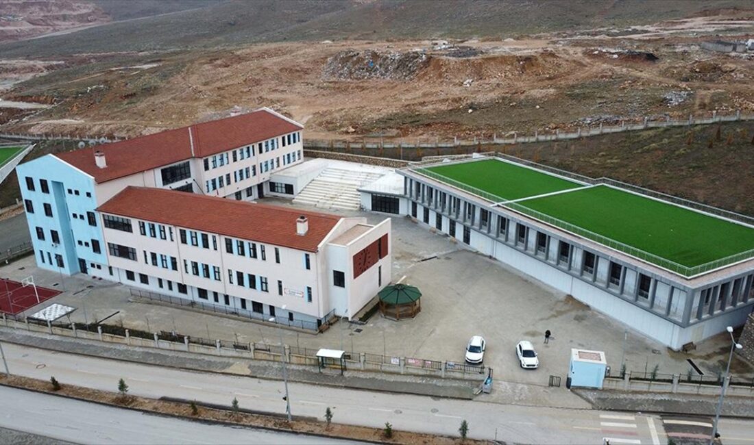 Elazığ'da 24 Ocak 2020'deki deprem ve sonrasındaki artçı sarsıntılar nedeniyle