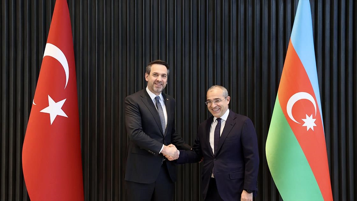 Enerji ve Tabii Kaynaklar Bakanı Bayraktar, "Yapıcı ikili işbirliğimizi iki