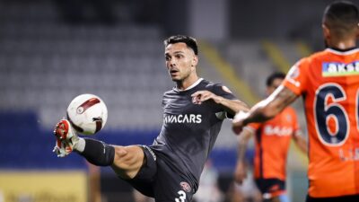 VavaCars Fatih Karagümrük ile RAMS Başakşehir FK, Trendyol Süper Lig'in