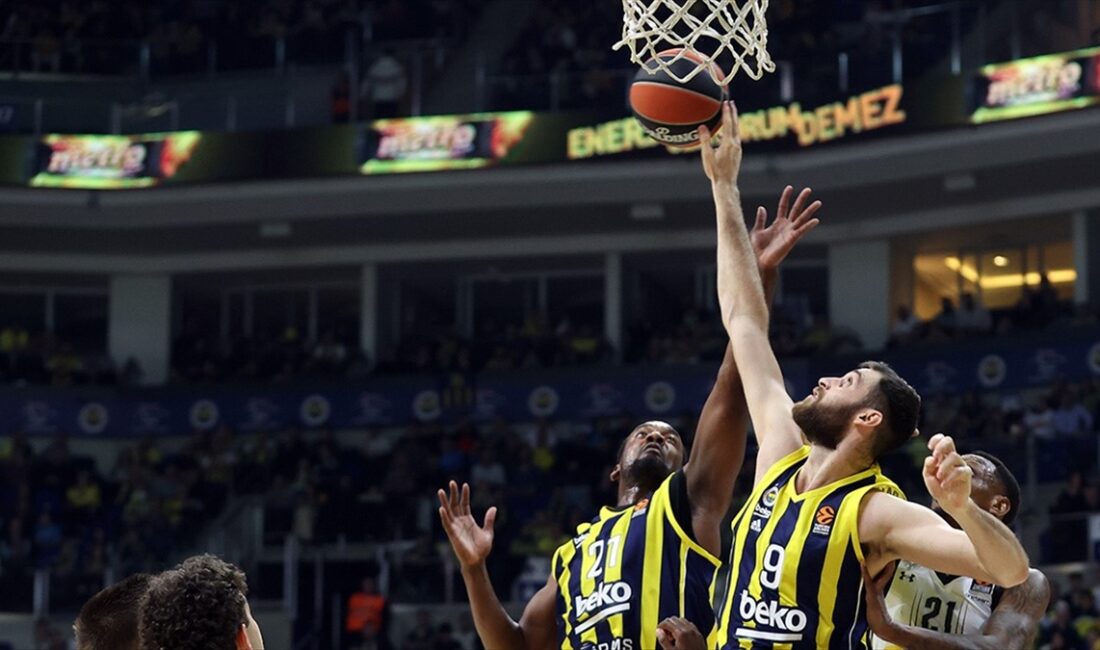 İSTANBUL (AA) – Ülker Spor ve Etkinlik Salonu’nda oynanacak müsabaka