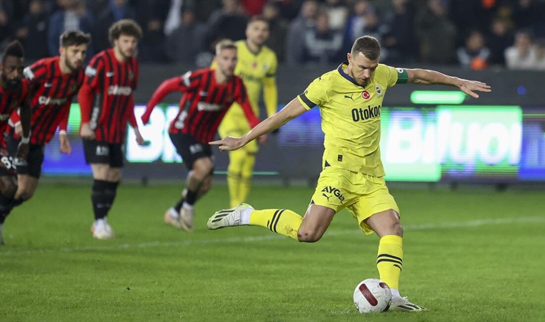 Trendyol Süper Lig'in 20. haftasında Fenerbahçe, deplasmanda Gaziantep FK'yi 1-0