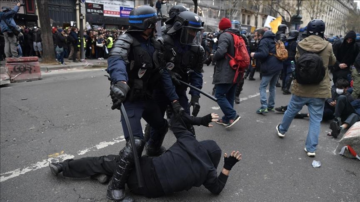 PARIS (AA) – Ulusal basındaki haberlere göre, Seine-Saint-Denis Ağır Ceza