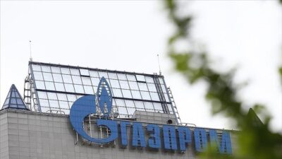 Rus enerji şirketi Gazprom, geçen yıl Çin'e Sibirya'nın Gücü boru