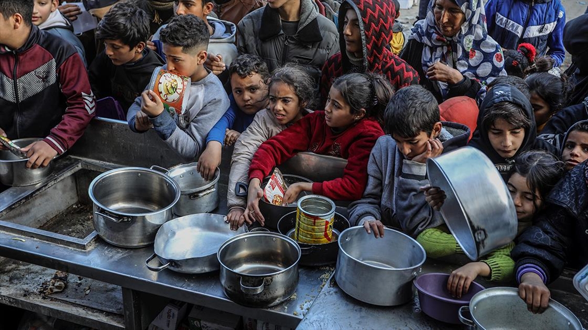Gazze Şeridi'ndeki Filistin Sağlık Bakanlığı, bölgenin kuzey kesimlerinde yaklaşık 600