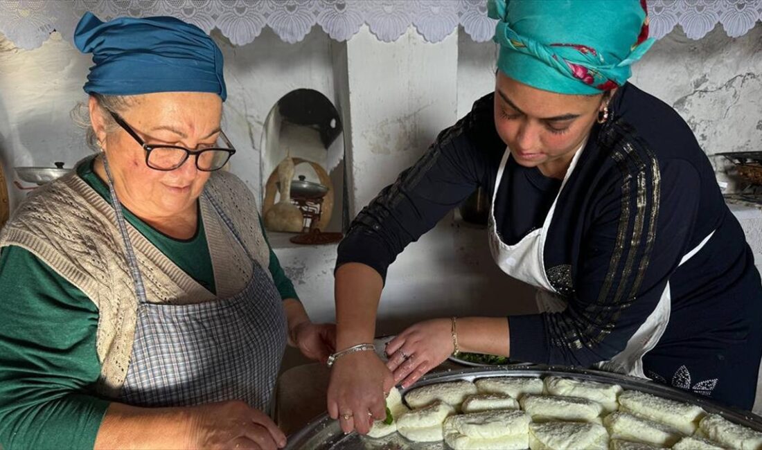 Kuzey Kıbrıs Türk Cumhuriyeti'nin (KKTC) bir köyünde annesinden gördüğü geleneksel