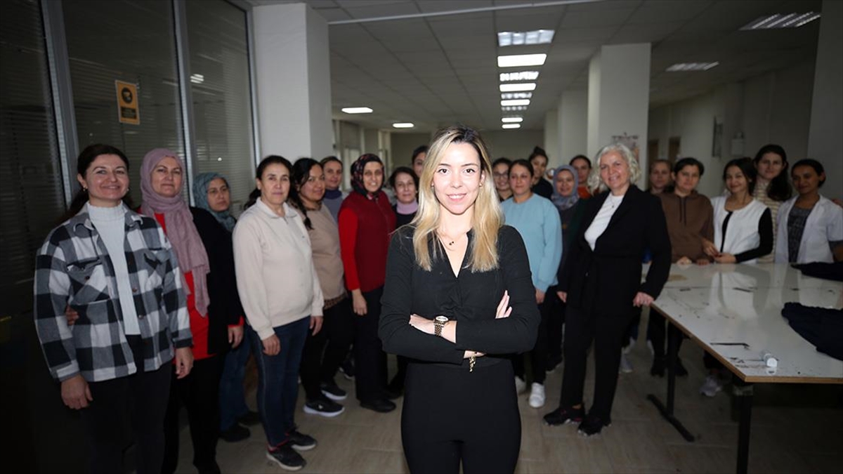 AYDIN (AA) – Dokuz Eylül Üniversitesi İşletme Fakültesinden 3 yıl