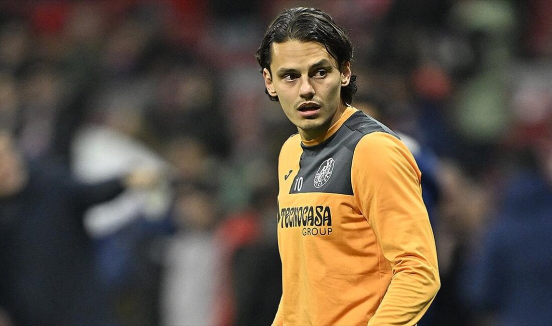 İspanya'nın Getafe takımında forma giyen ve sağ diz çapraz bağlarından