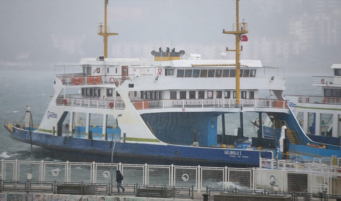 Çanakkale'de, Kabatepe-Gökçeada ve Geyikli-Bozcaada arabalı vapur hatlarında yarınki seferlerden bazıları,