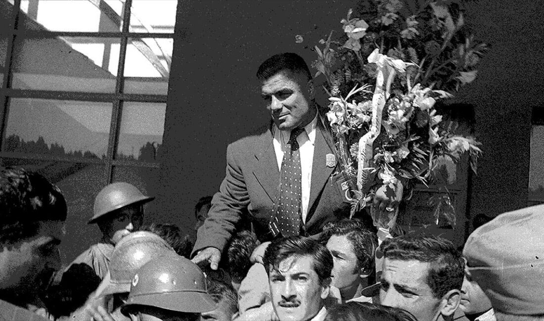Vefatının 63. yılında anılan Yaşar Doğu, kazandığı başarılarla Türk güreşinin