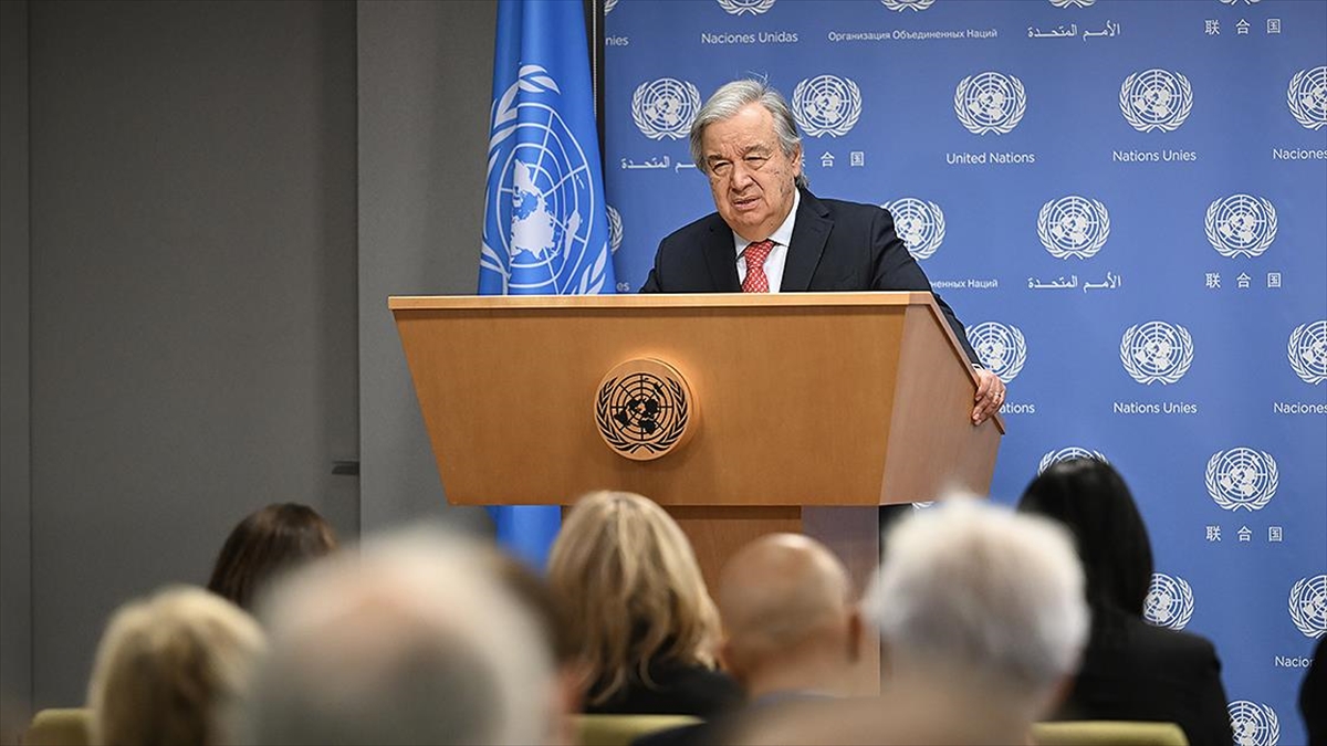BM Genel Sekreteri Guterres, "UNRWA Gazze'deki insani yardım çalışmalarının bel