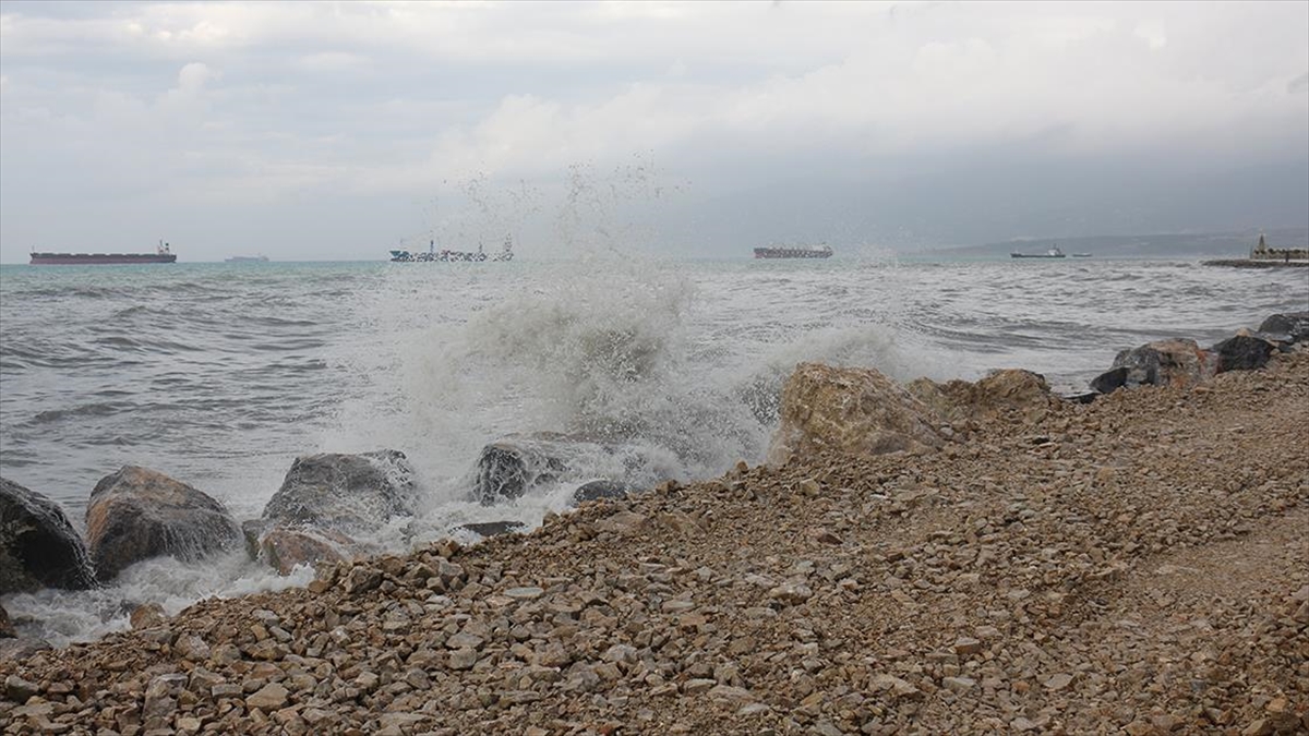 Hatay çevrelerinde kuvvetli sağanak bekleniyor.