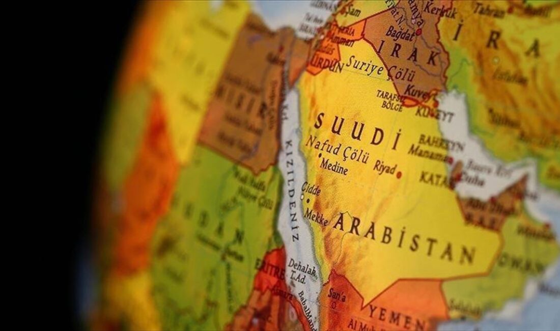 Yemen'deki İran destekli Husiler, İsrail aleyhindeki askeri operasyonlarına ve İsrail