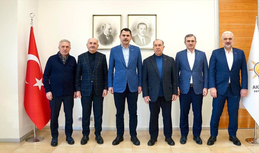 Cumhur İttifakı'nın İstanbul Büyükşehir Belediye (İBB) Başkan adayı Murat Kurum,