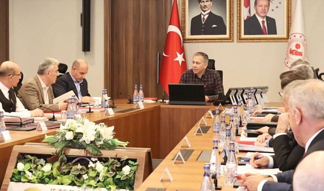 ANKARA (AA) – İçişleri Bakanı Ali Yerlikaya, toplantıya ilişkin sosyal