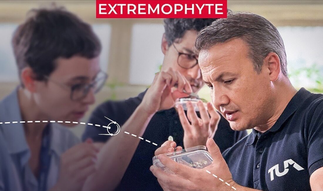 Uluslararası Uzay İstasyonu'ndaki çalışmalarına devam eden Gezeravcı, bugün "kapalı sistemler