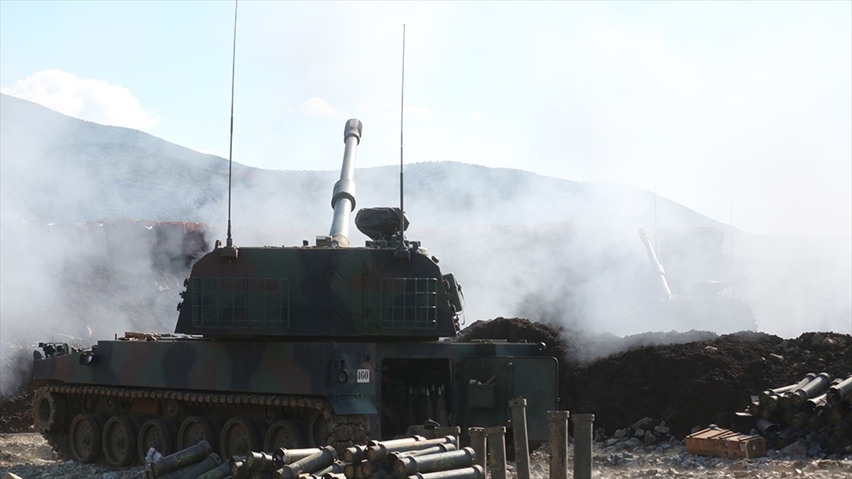 Milli Savunma Bakanlığı, Irak'ın kuzeyindeki Pençe Operasyonu bölgesinde 3 PKK'lı