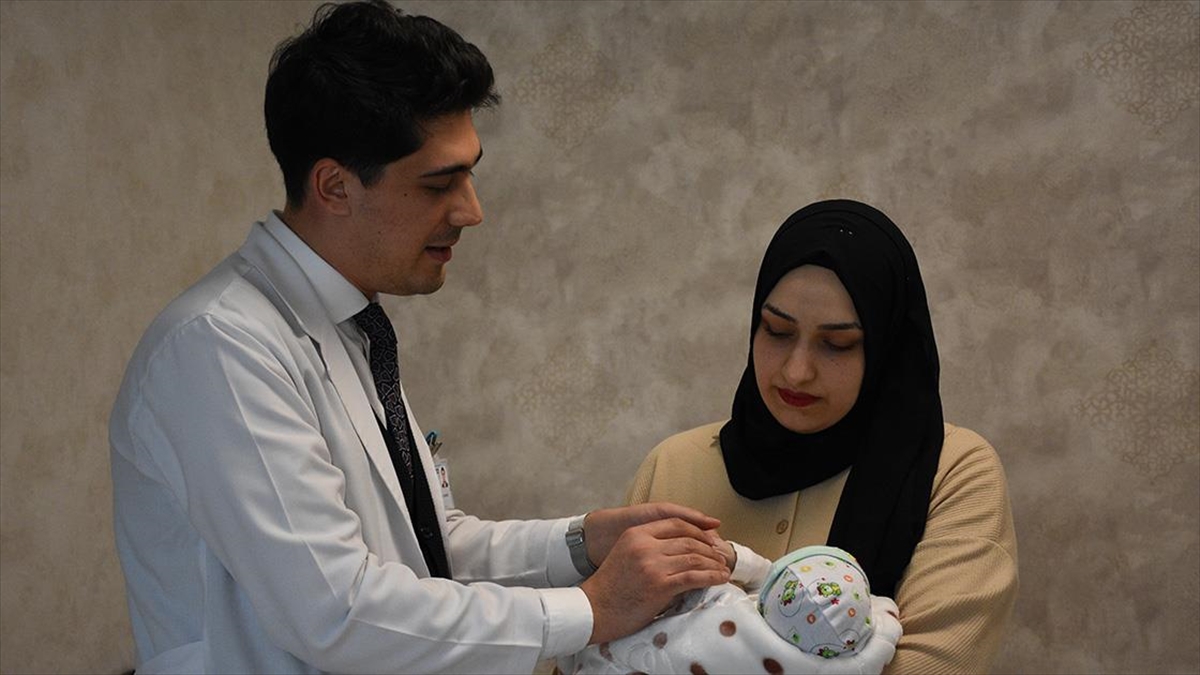 KONYA (AA) – Süleymaniye’de yaşayan Yunus ailesinin bebeği Zennu, 39.