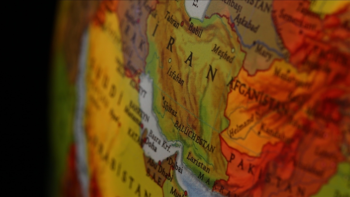 İran ile Pakistan'ın geçen hafta birbirlerinin topraklarındaki "terör gruplarını" hedef