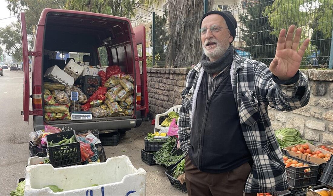İsrail'in Lübnan'ın güneyine yönelik gerçekleştirdiği saldırılarda 2 marketini kaybeden Hacı