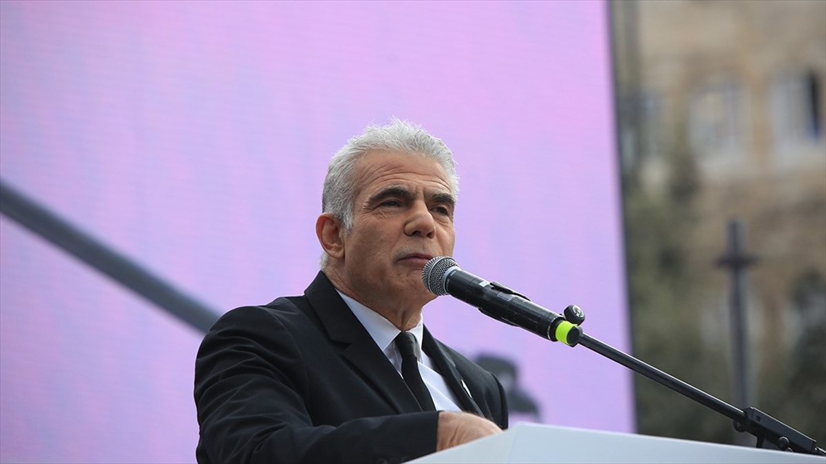 İsrail'de ana muhalefet lideri Yair Lapid, "Bu, İsrail'e uluslararası çapta