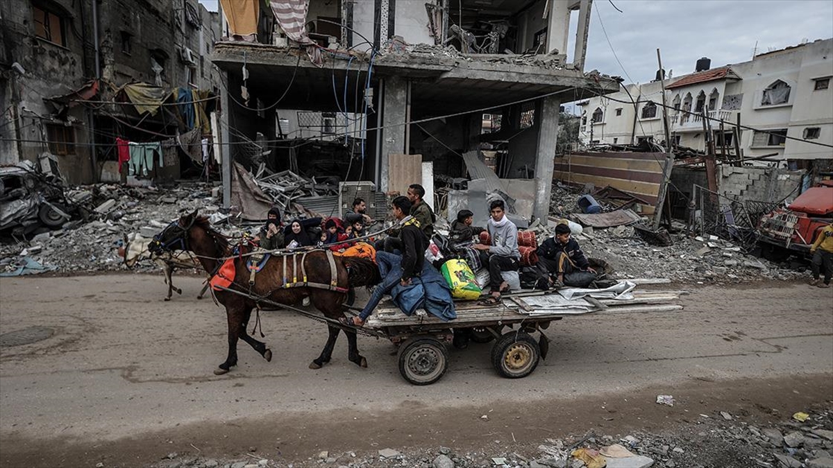 İsrail'in, uluslararası hukuka göre Filistin topraklarının bir parçası olan Gazze'ye