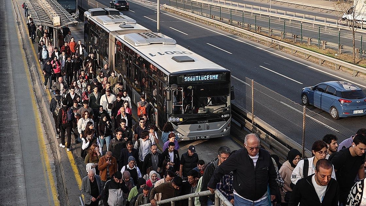 İstanbul Büyükşehir Belediyesi (İBB) Ulaşım Koordinasyon Merkezi (UKOME) toplantısında, toplu