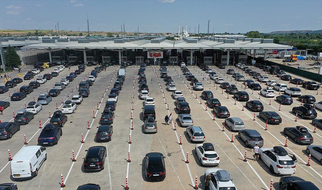 Türkiye kara sınır kapılarından giriş-çıkış yapan araç sayısı 2019-2023 döneminde