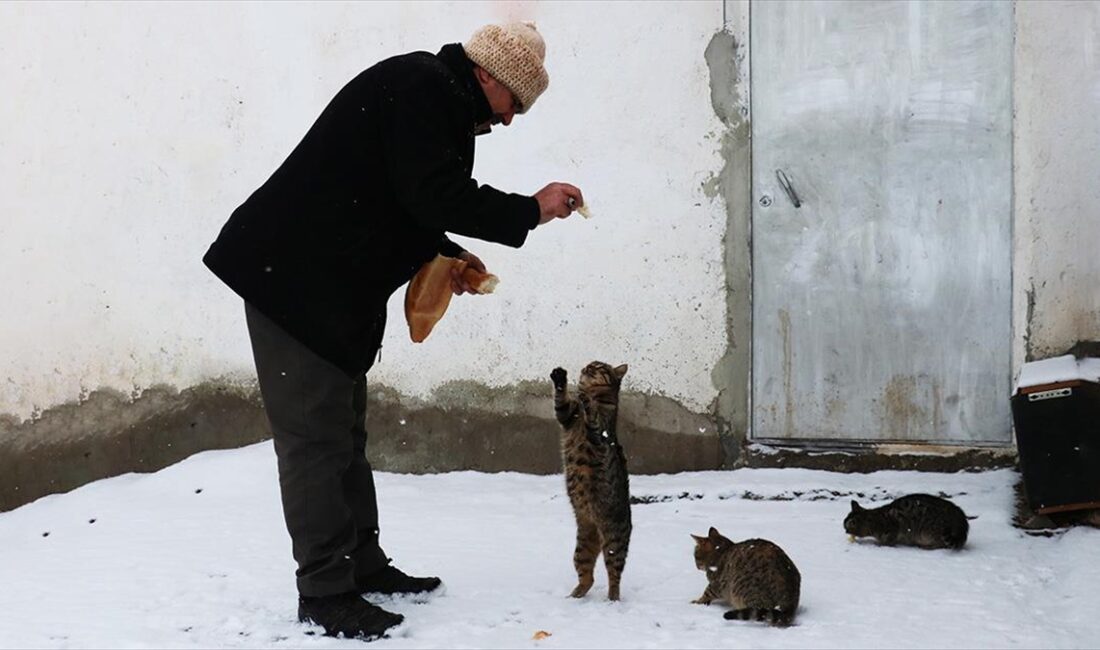 Erzurum’da fırıncılık yapan ve kırsal mahallelere her gün ekmek götüren