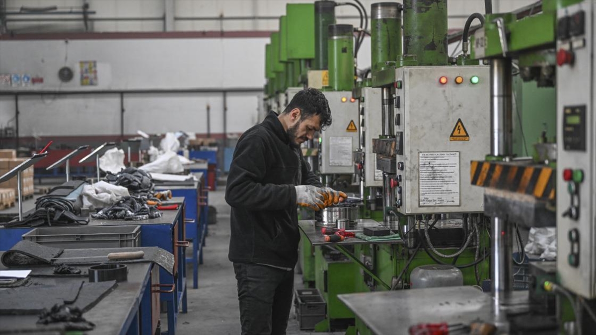 OSTİM OSB Kauçuk Teknolojileri Kümelenmesi Yönetim Kurulu Başkanı Cenk Çınarbaş,