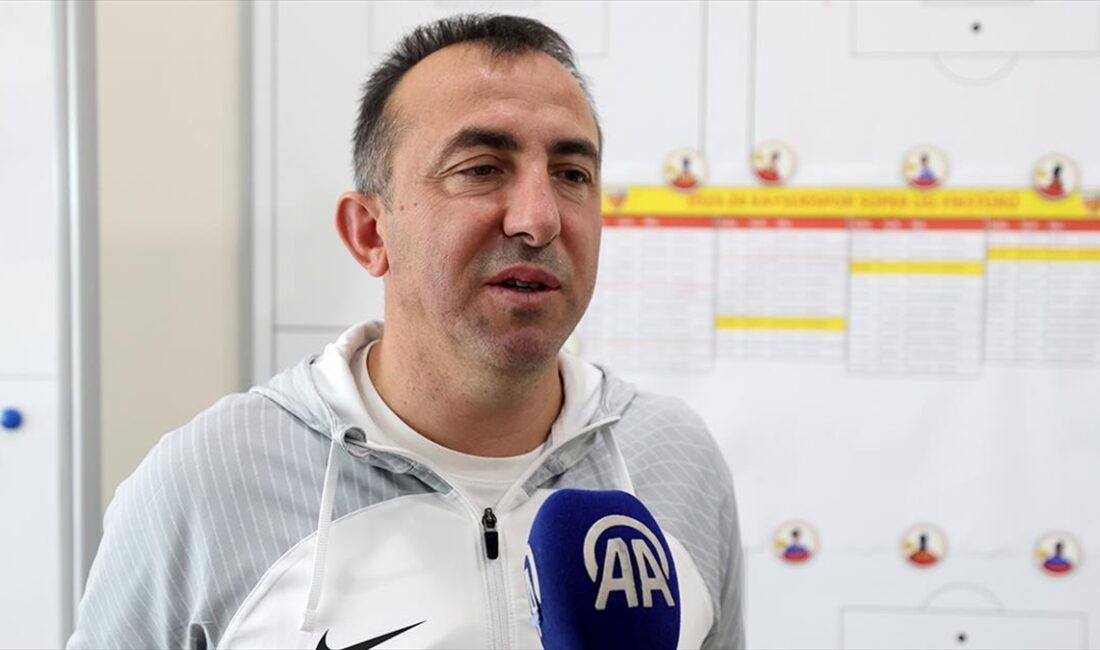 Mondihome Kayserispor Teknik Direktörü Recep Uçar, Trendyol Süper Lig'in 19.