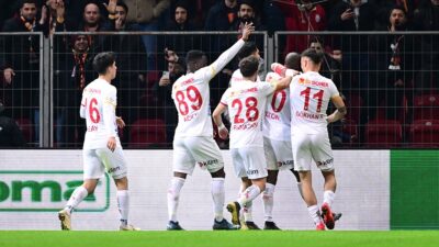 Trendyol Süper Lig'in 20. haftasında deplasmanda Galatasaray'a 2-1 yenilen Mondihome