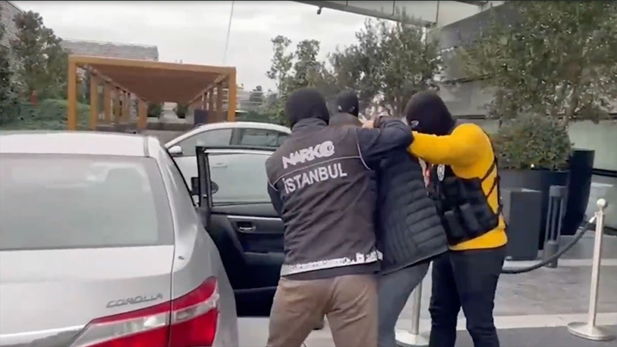 İçişleri Bakanı Ali Yerlikaya, Interpol tarafından kırmızı bülten ile uluslararası