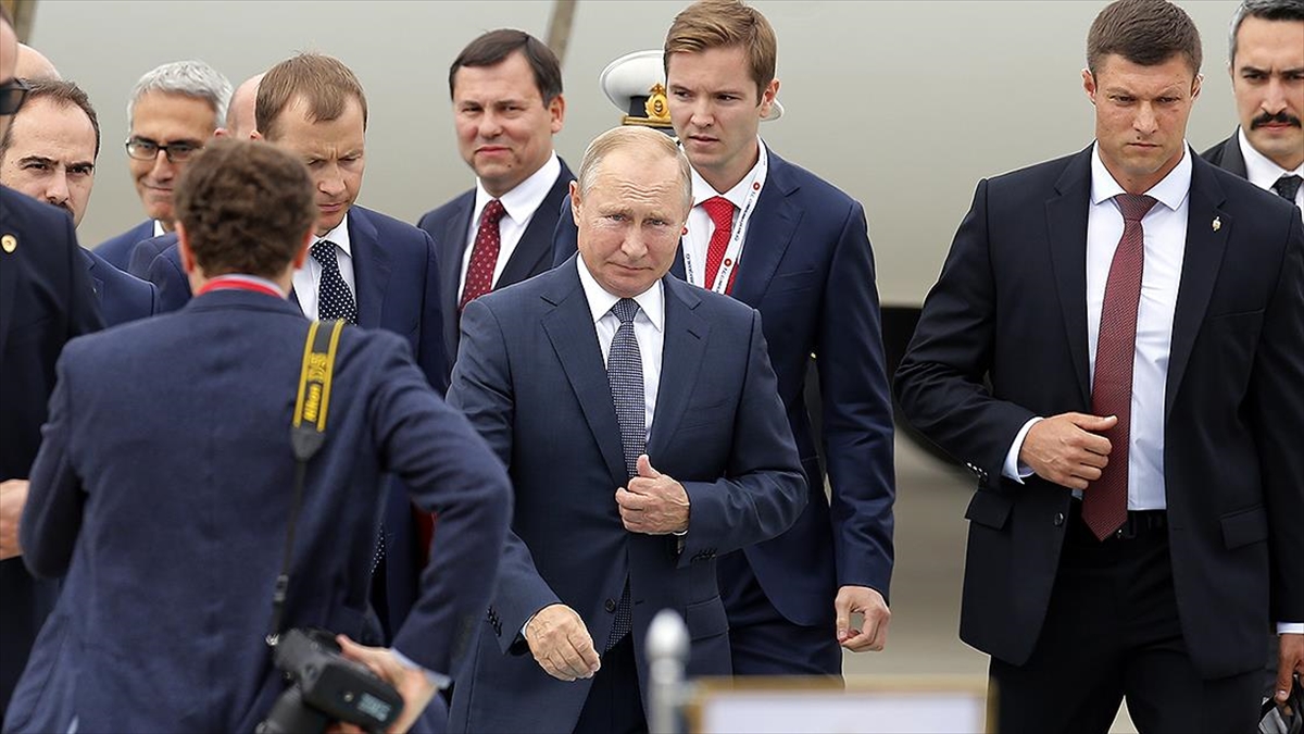 Kremlin Sözcüsü Dmitriy Peskov, Rusya Devlet Başkanı Vladimir Putin'in Türkiye'ye