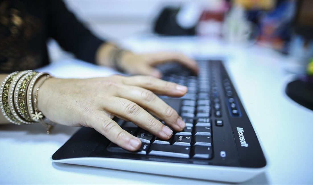 Kültür ve Turizm Bakanlığına 1500 personel alınacak Kültür ve Turizm Bakanı Ersoy, merkez ve taşra teşkilatında istihdam