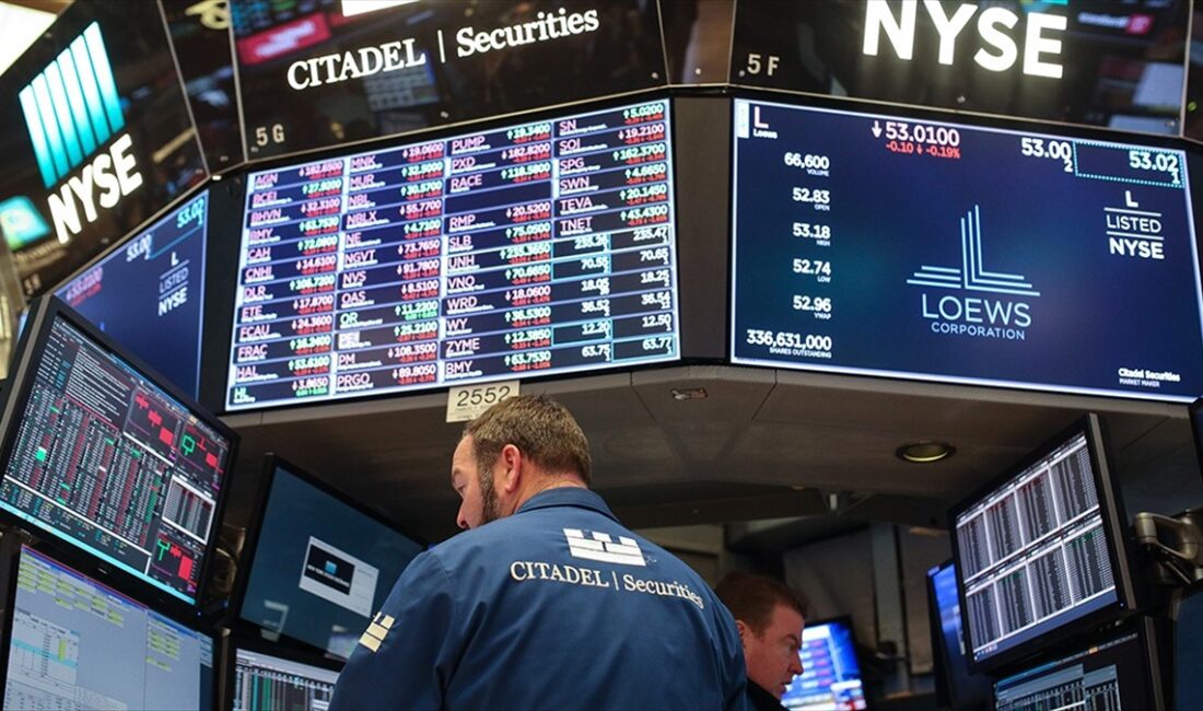 New York borsasında S&P 500 ve Dow Jones endeksleri Fed'in