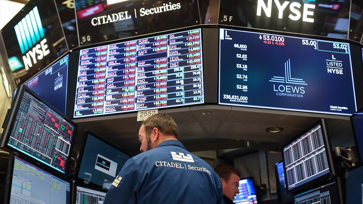 New York borsasında S&P 500 ve Dow Jones endeksleri Fed'in