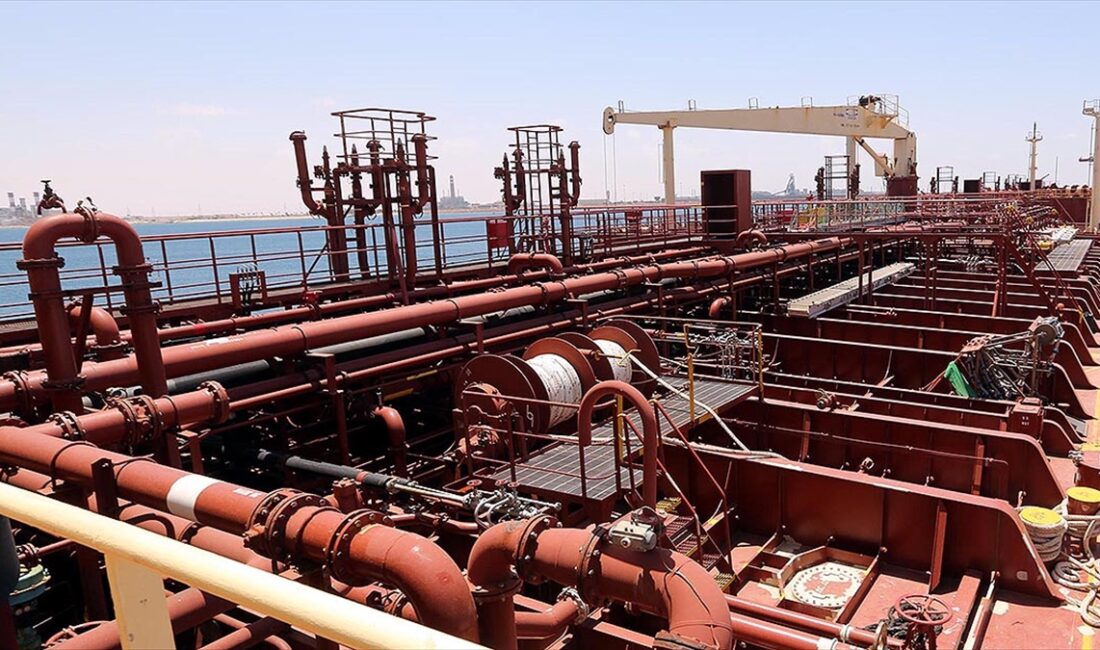Kuzey Afrika ülkesi Libya'nın petrol ve doğal gaz arzını artırma