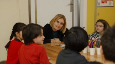 - Projedeki her bir "Ateşböceği", çocukların eğitimine ve kişisel gelişimine