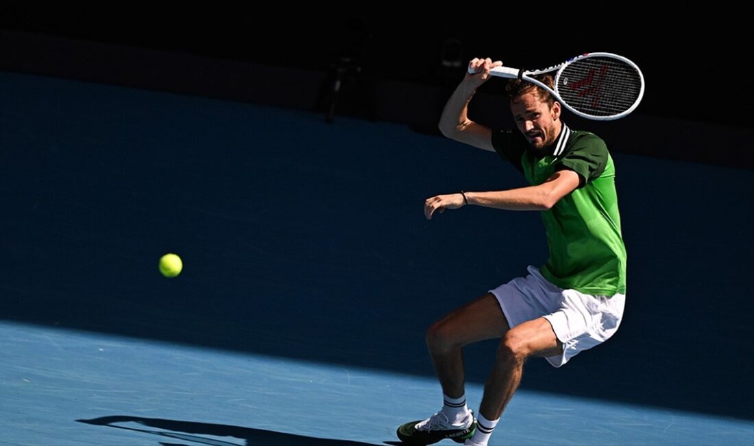 Sezonun ilk grand slam tenis turnuvası Avustralya Açık'ın tek erkekler