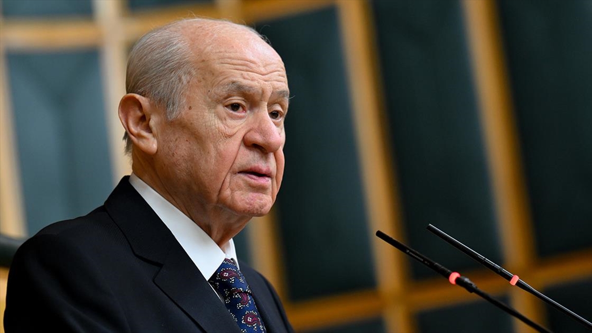 Milliyetçi Hareket Partisi Genel Başkanı Devlet Bahçeli, Süper Kupa finaline