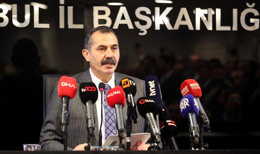 MHP İstanbul İl Başkanı Selim, "Kendilerinin İstanbul'umuzun hikayesini yeniden yazacağına,