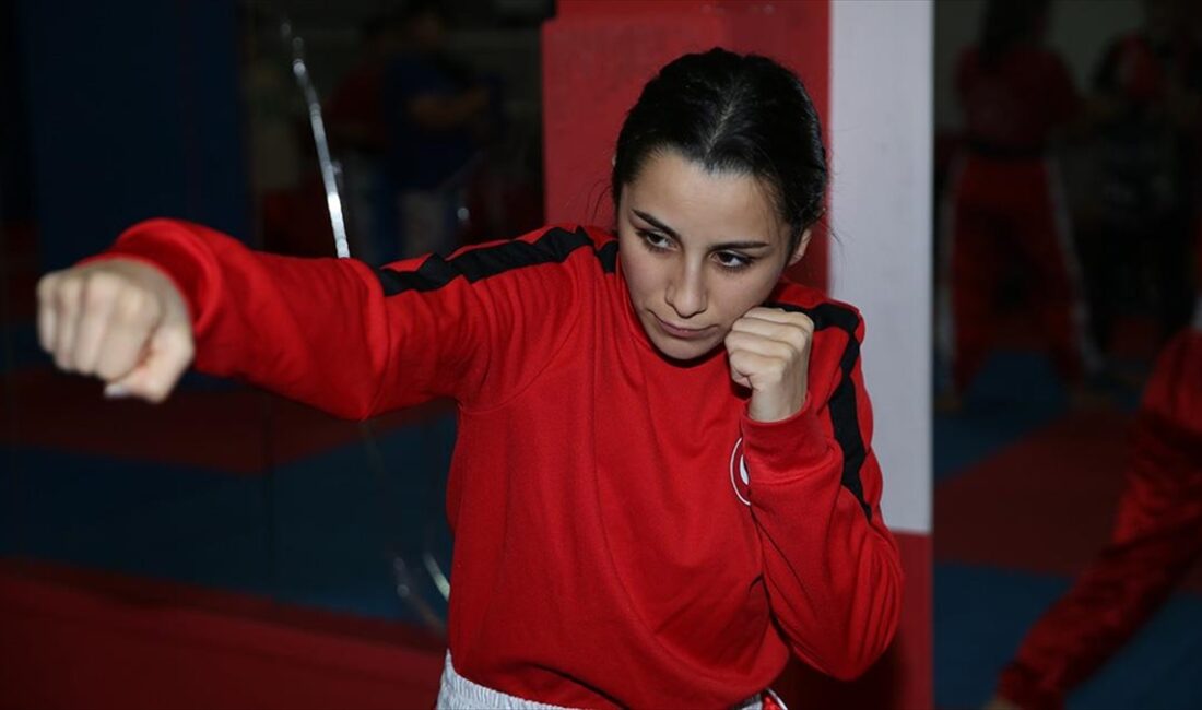 Avrupa Wushu Şampiyonası'nda altın madalya kazanan Ordulu milli sporcu Berna