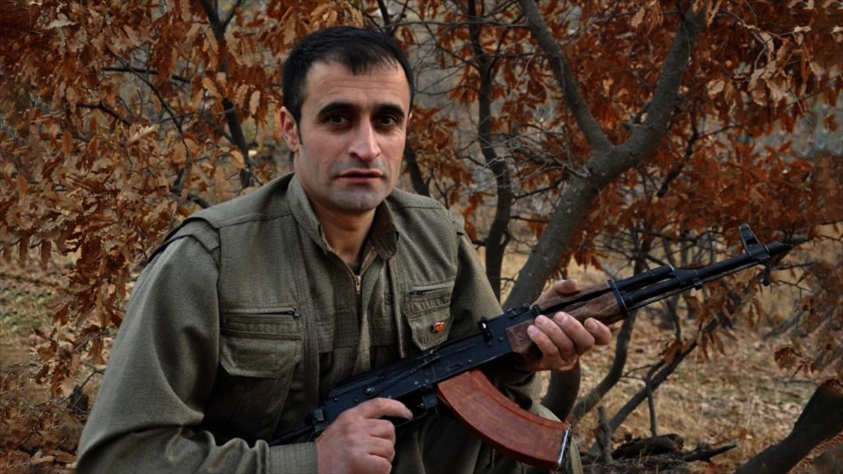 Milli İstihbarat Teşkilatı, terör örgütü PKK/KCK'ya Avrupa'dan eleman temin eden