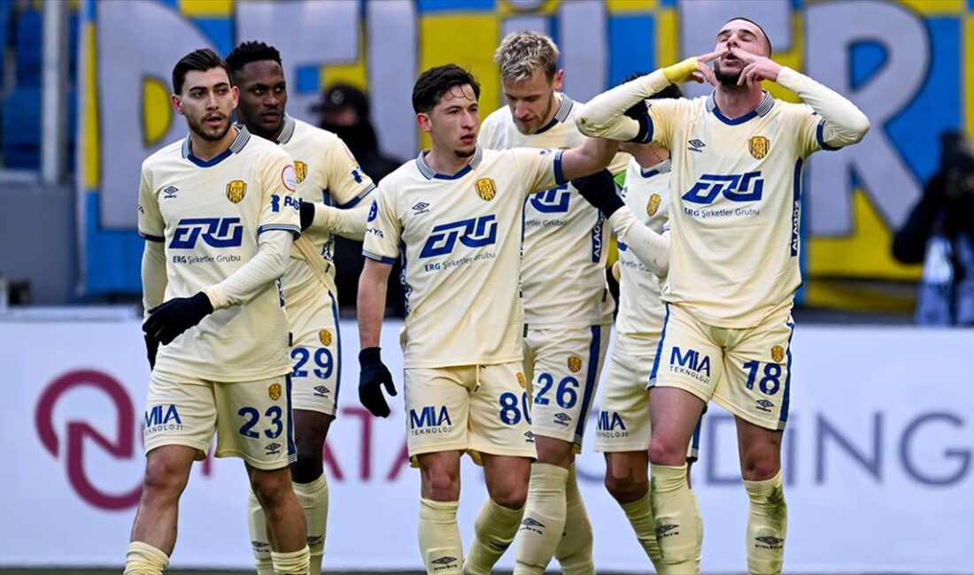 MKE Ankaragücü, Trendyol Süper Lig'de Kasımpaşa'yı 3-1 yenerek, 6 maç