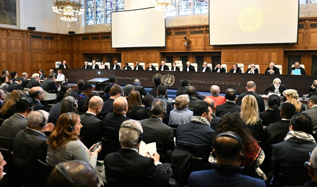 Almanların soykırımına uğrayan Namibya, Berlin hükümetinin Uluslararası Adalet Divanı'nda İsrail'i