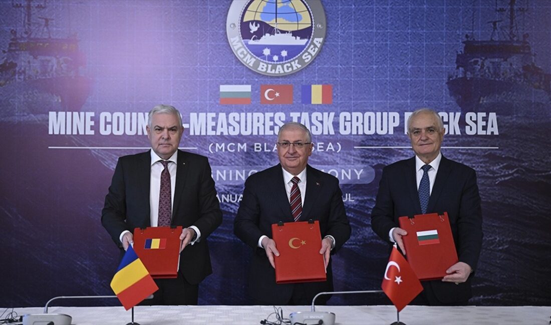 NATO'nun, bugün İstanbul'da imzalanan "Karadeniz Mayın Karşı Tedbirleri Görev Grubu